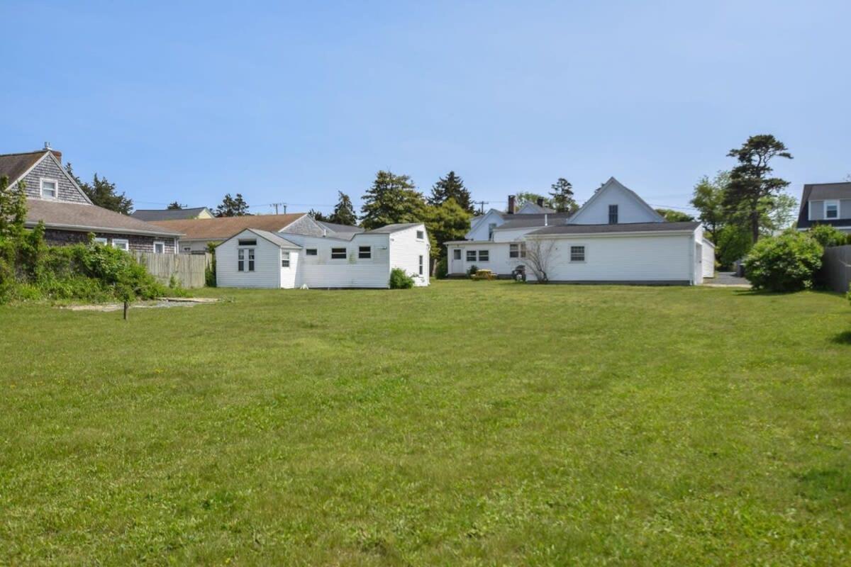 Renovated Classic Cape W Guest House Dennis Exterior photo